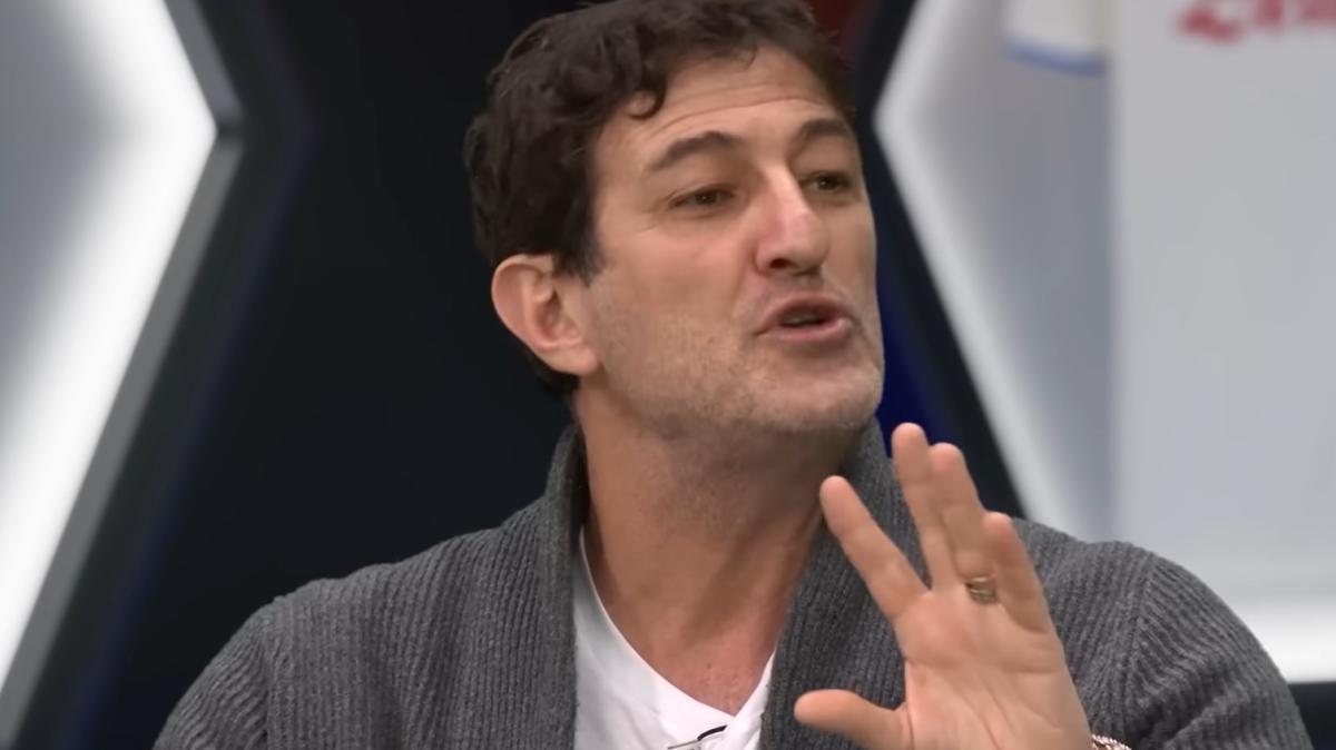 MK体育app下载-费拉拉：我踢球的年代弗拉泰西被踢那下绝不会判点球